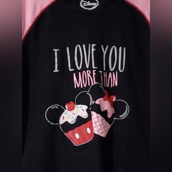 Disney Tops - DISNEY “I love you more than cupcakes”🧁 Tee